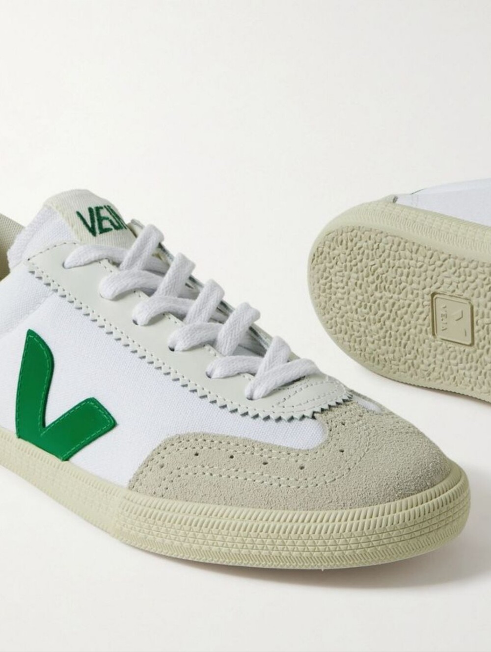 Veja Volley Canvas White/ Emeraude Low Top Sneakers - Picture 2 of 14